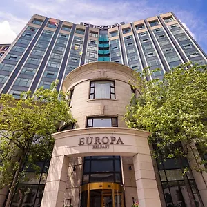 Europa 4*, Belfast Birleşik Krallık